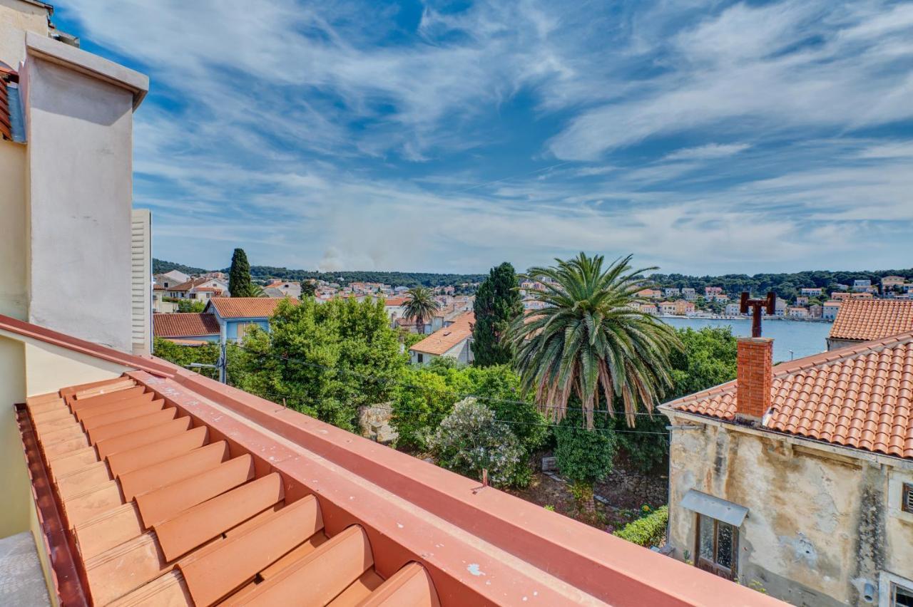 Apartment Dami Mali Losinj Luaran gambar
